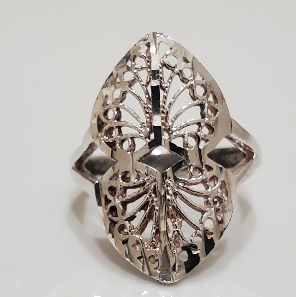 Sterling Silver Princess Crown Filigree Ring - Picture 2 of 6